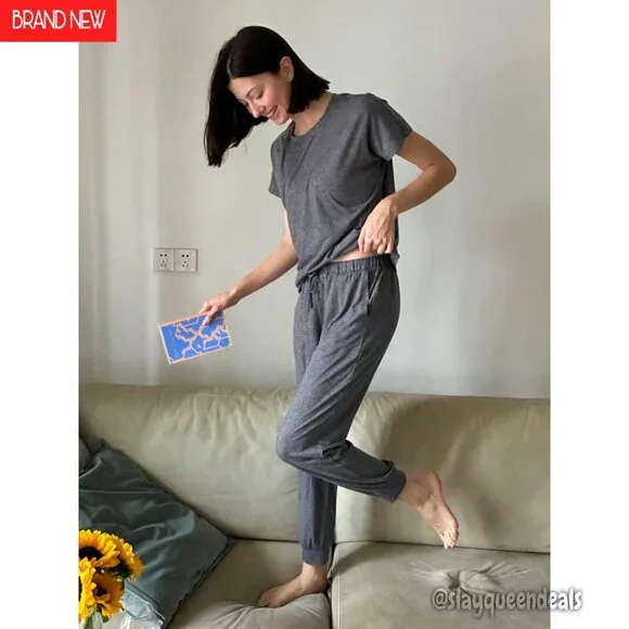 Soft Jogger Pajama Set with Pockets - Short Sleeve Lounge Wear